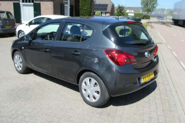 Opel Corsa (2016) thumbnail 6