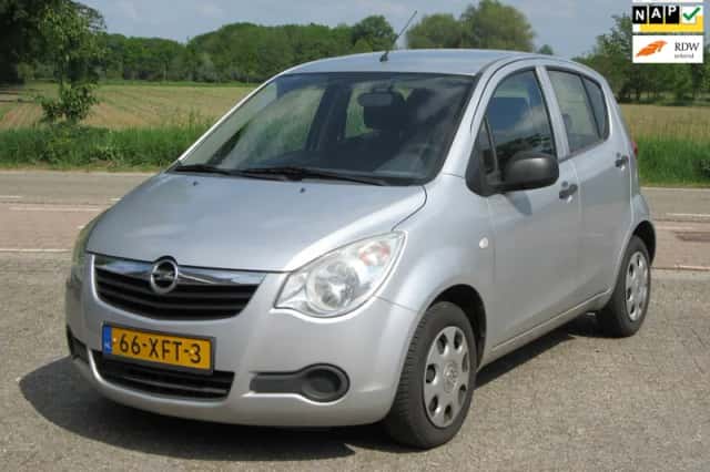 Opel Agila (2012) thumbnail 1