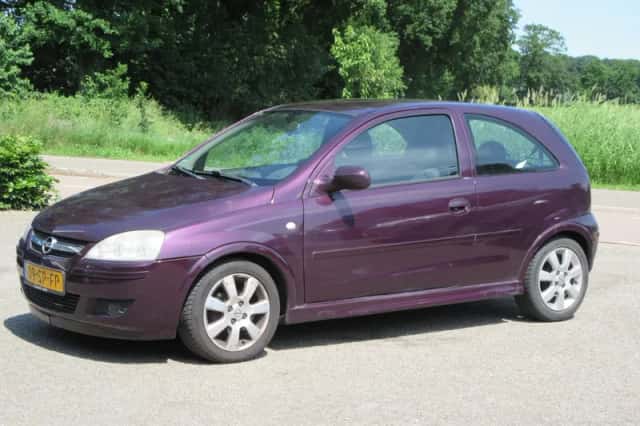 Opel Corsa (2006) thumbnail 3