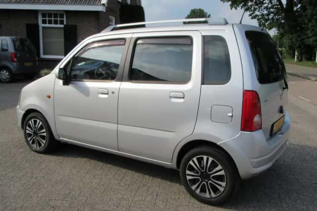 Opel Agila (2005) thumbnail 6
