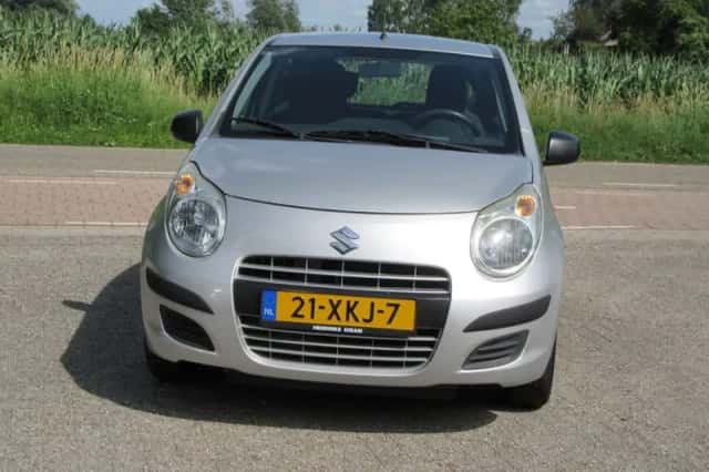 Suzuki Alto (2012) thumbnail 2
