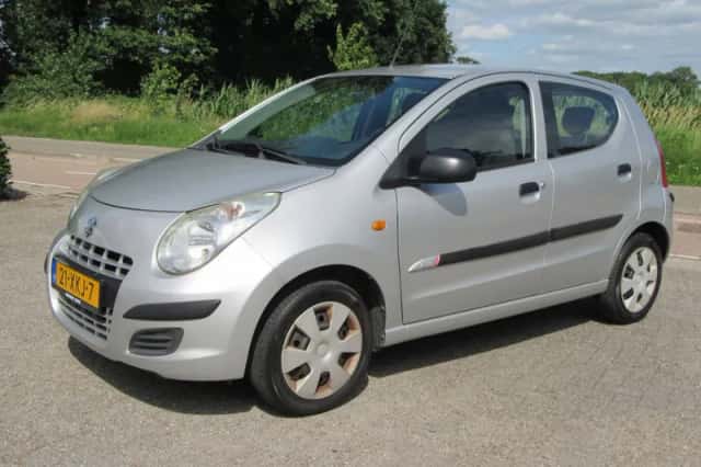 Suzuki Alto (2012) thumbnail 4