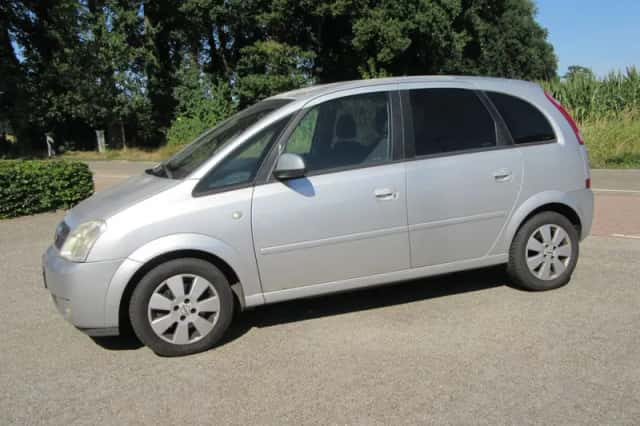 Opel Meriva (2005) thumbnail 4