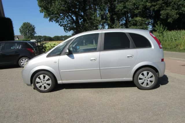 Opel Meriva (2005) thumbnail 5