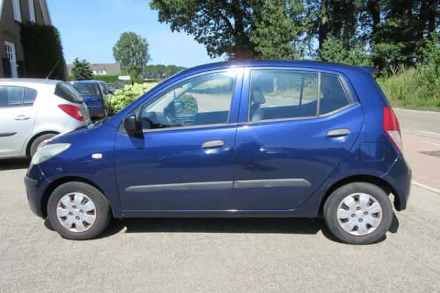Hyundai i10 (2010) thumbnail 5