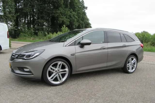 Opel Astra (2017) thumbnail 4