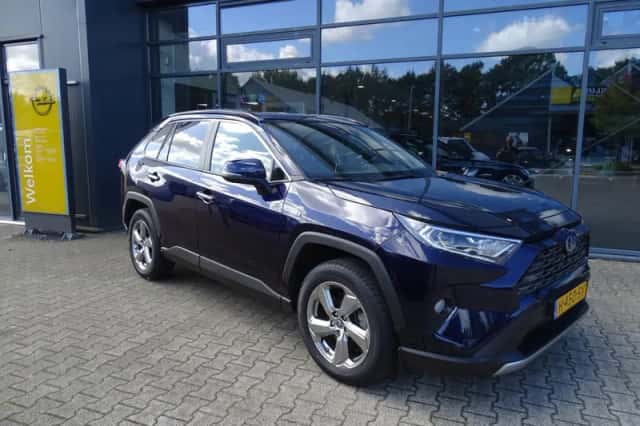 Toyota RAV4 (2020) thumbnail 1