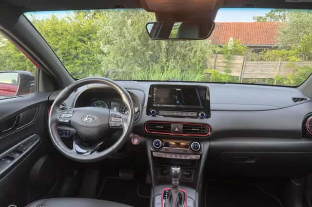 Hyundai Kona (2020) thumbnail 3