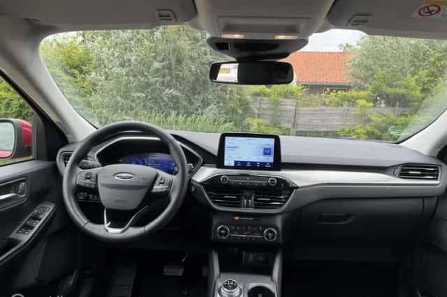 Ford Kuga (2022) thumbnail 6