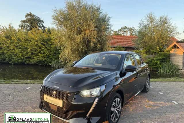 Peugeot e-208 (2020) thumbnail 1