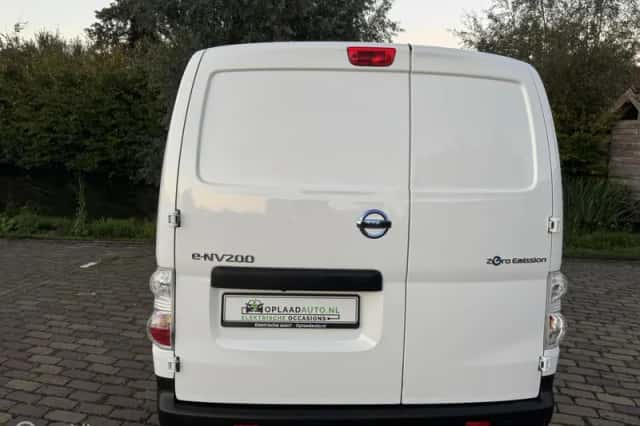 Nissan e-NV200 Van (2020) thumbnail 4