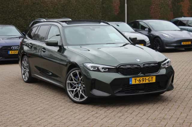 BMW 3-Serie (2023) thumbnail 1