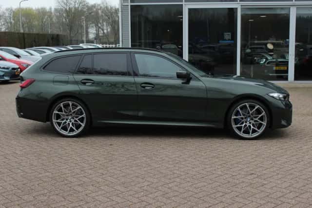 BMW 3-Serie (2023) thumbnail 6