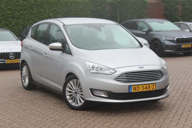 Ford C-Max (2017) thumbnail 1