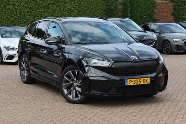 Škoda Enyaq (2022) thumbnail 1