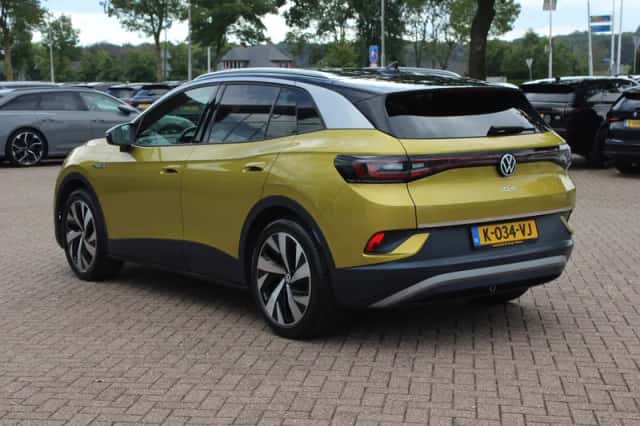 Volkswagen ID.4 (2021) thumbnail 3