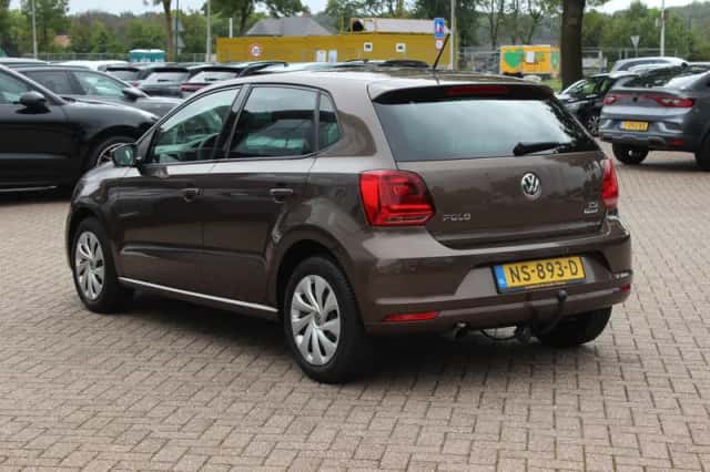Volkswagen Polo (2017) thumbnail 3