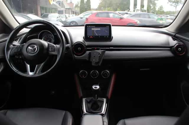 Mazda CX-3 (2017) thumbnail 2