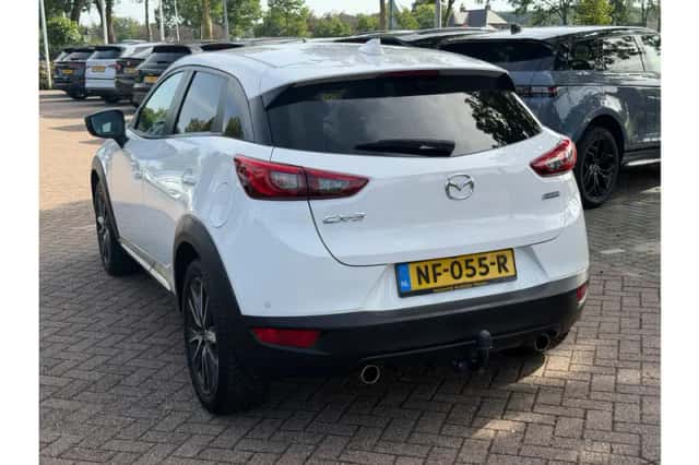 Mazda CX-3 (2017) thumbnail 4