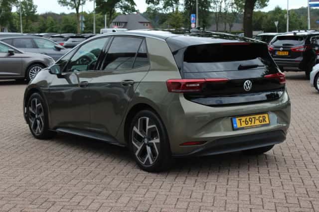 Volkswagen ID.3 (2023) thumbnail 4