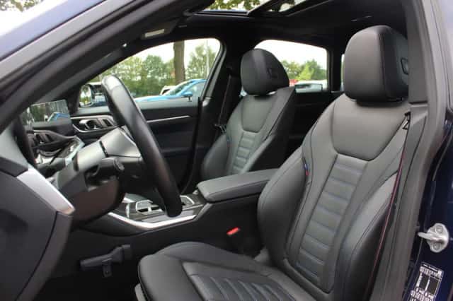 BMW i4 (2024) thumbnail 5