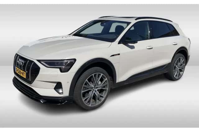 Audi e-tron (2019) thumbnail 1