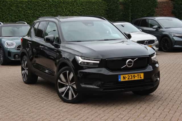 Volvo XC40 (2021) thumbnail 1