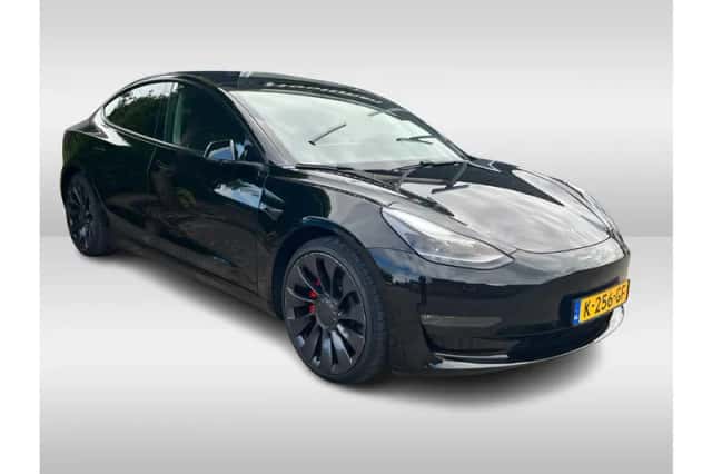 Tesla Model 3 (2020) thumbnail 5