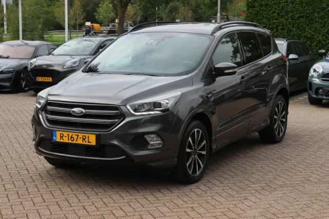Ford Kuga (2018) thumbnail 6