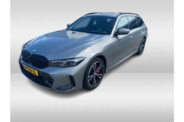 BMW 3-Serie (2023) thumbnail 1