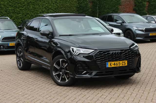Audi Q3 Sportback (2021) thumbnail 1
