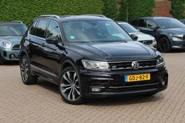 Volkswagen Tiguan (2019) thumbnail 1