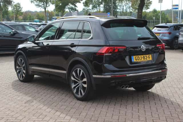 Volkswagen Tiguan (2019) thumbnail 3