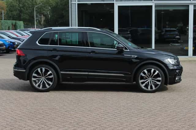 Volkswagen Tiguan (2019) thumbnail 5