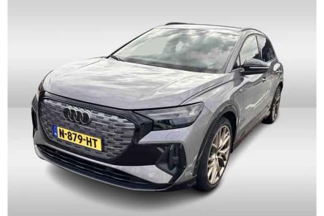 Audi Q4 e-tron (2021) thumbnail 1