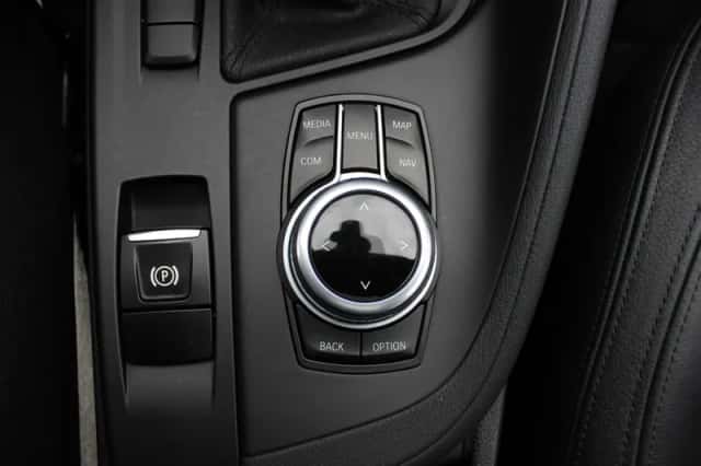 BMW X1 (2018) thumbnail 4