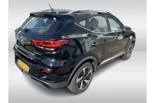 MG ZS EV (2023) thumbnail 3