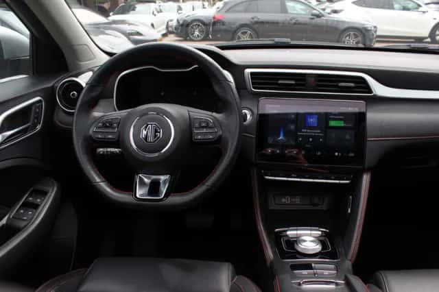 MG ZS EV (2023) thumbnail 5