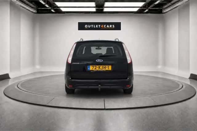 Ford Focus (2010) thumbnail 4