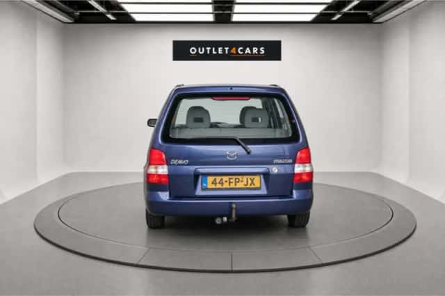 Mazda Demio (2000) thumbnail 4
