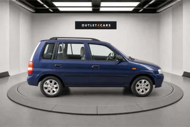 Mazda Demio (2000) thumbnail 6