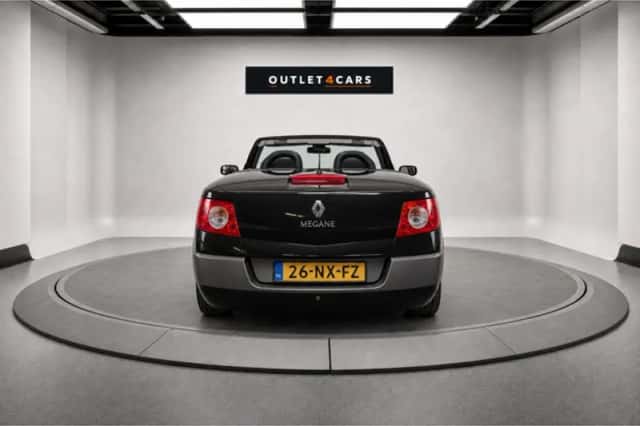 Renault Mégane (2004) thumbnail 4