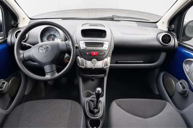 Toyota Aygo (2008) thumbnail 6