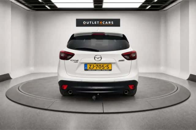 Mazda CX-5 (2016) thumbnail 4