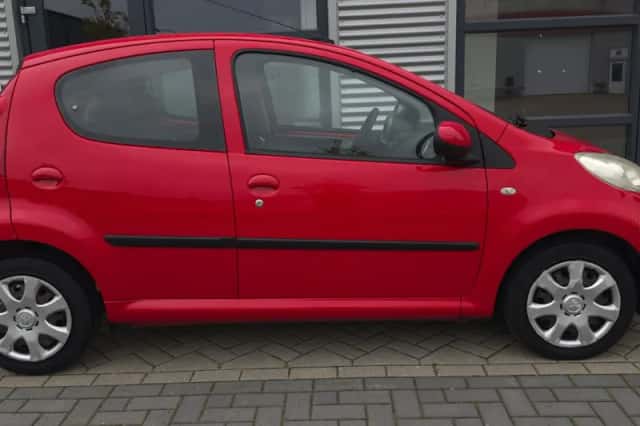 Peugeot 107 (2010) thumbnail 6
