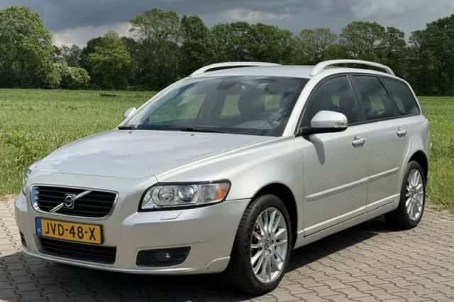 Volvo V50 (2009) thumbnail 1