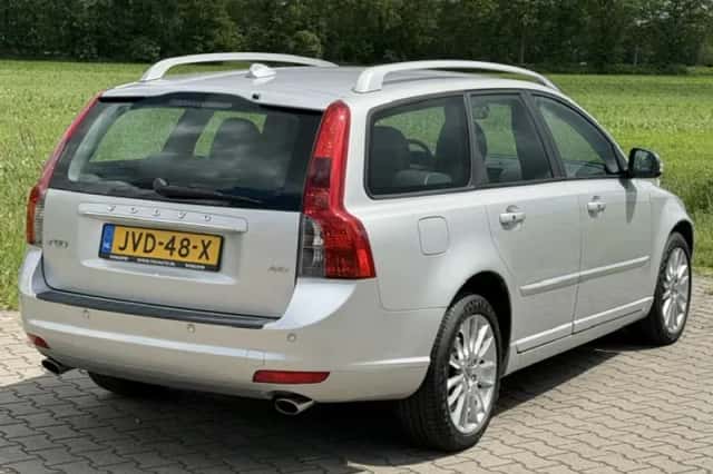 Volvo V50 (2009) thumbnail 2
