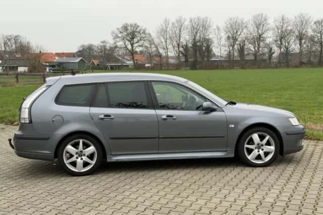 Saab 9-3 (2008) thumbnail 3