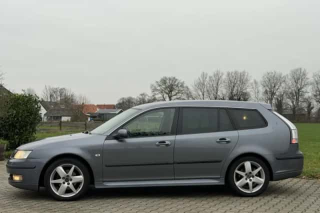 Saab 9-3 (2008) thumbnail 4
