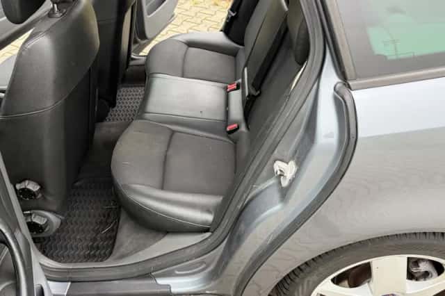 Saab 9-3 (2008) thumbnail 6